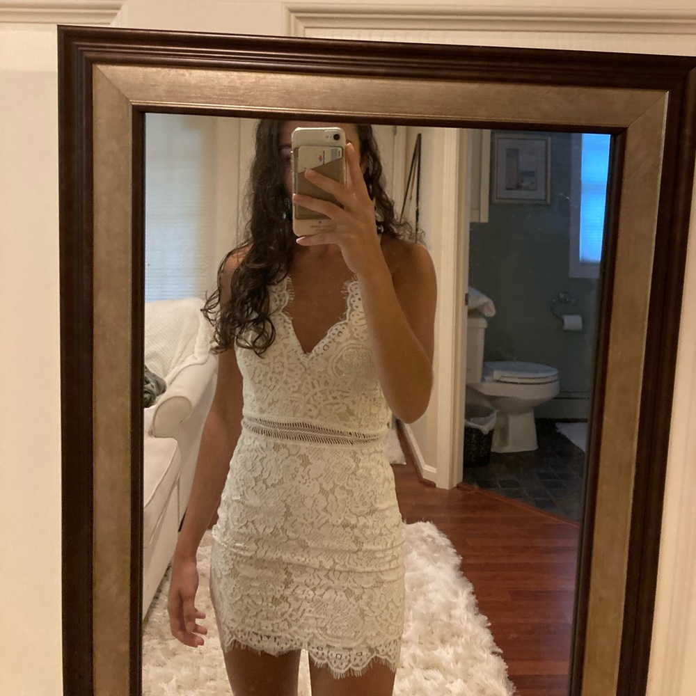 White lace dress